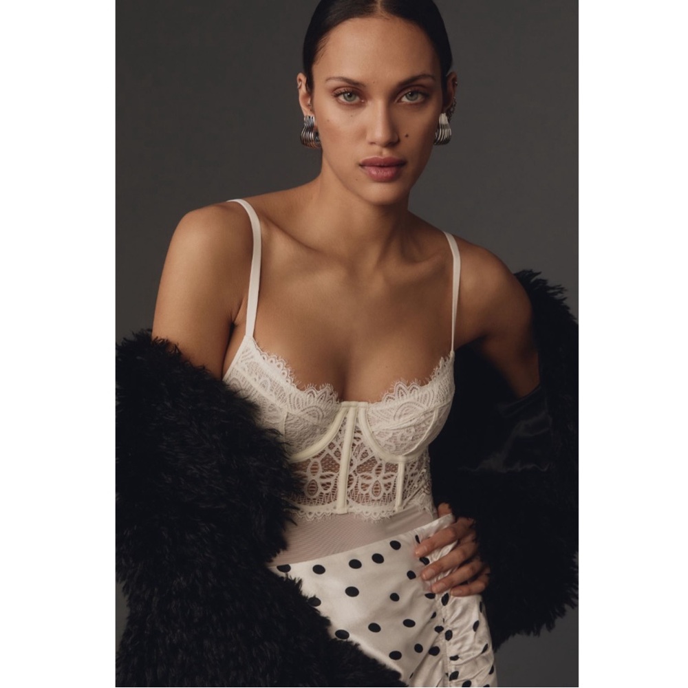 Anthropologie Hourglass Lace Bodysuit White Sexy New With Tags